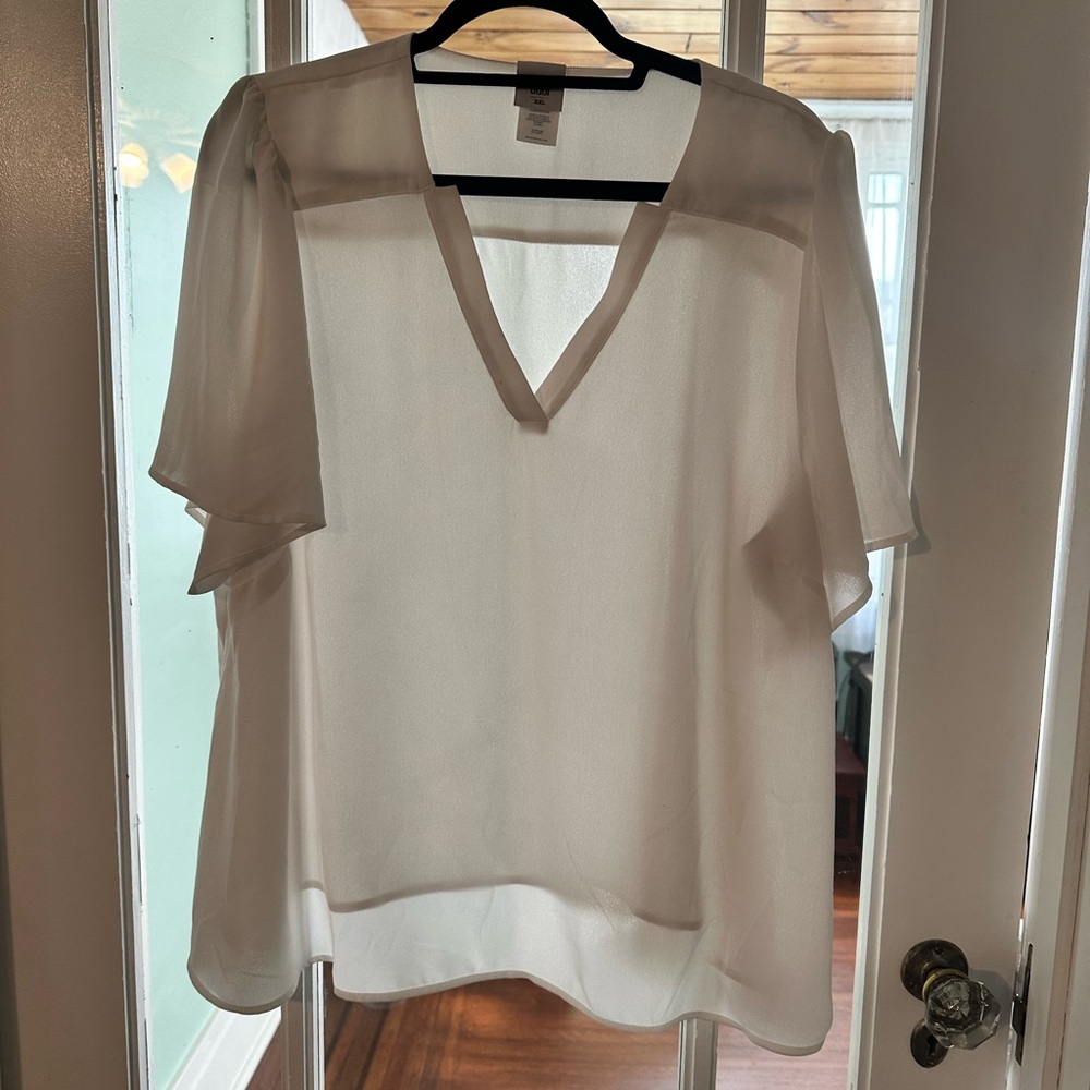 CAbi Plus Short Sleeve Blouse